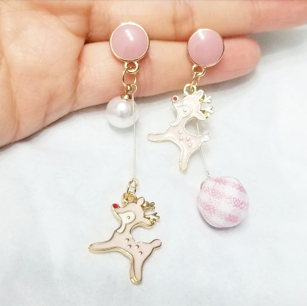 💎NEW💎PINK RED NOSE REINDEER DROP EARRINGS - Picture 3 of 8